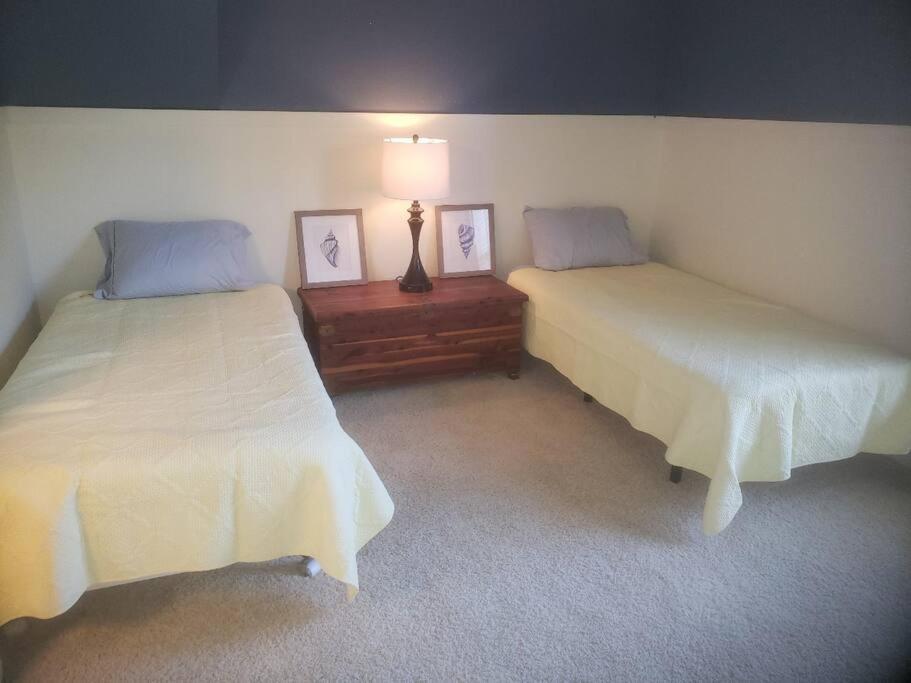 4Br Private Dock, Warm Spring Canal, Kayaks, Canoe ハドソン エクステリア 写真