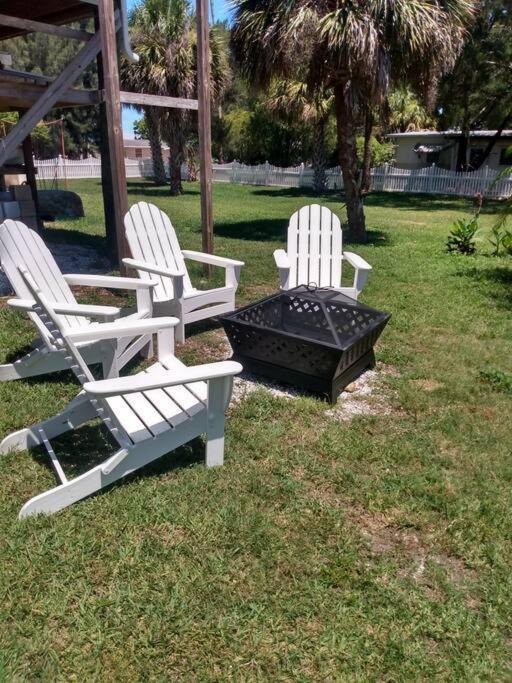 4Br Private Dock, Warm Spring Canal, Kayaks, Canoe ハドソン エクステリア 写真